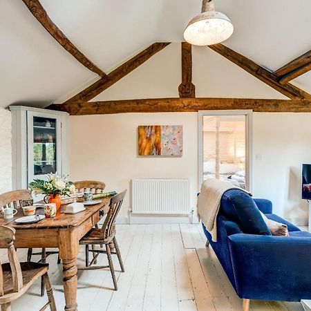 The Hayloft Villa Hook Norton Exterior photo