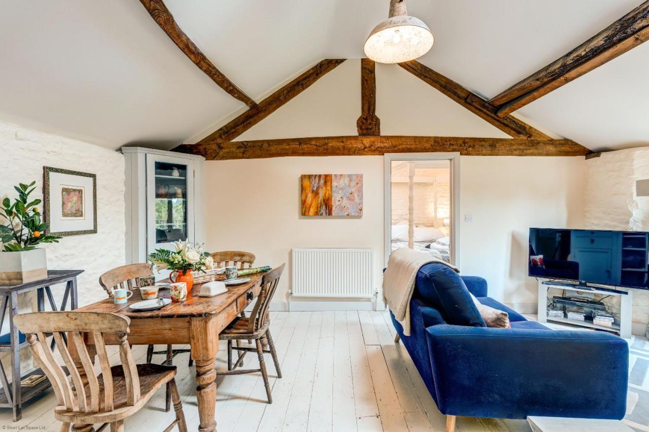The Hayloft Villa Hook Norton Exterior photo